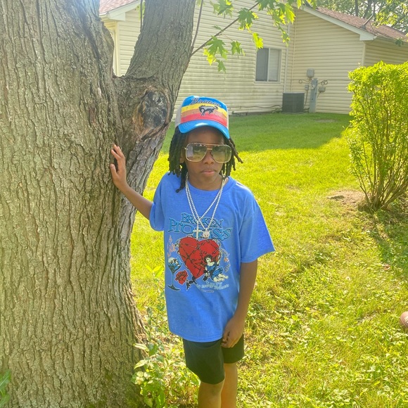 Broken Promises - Picture 3 of 6